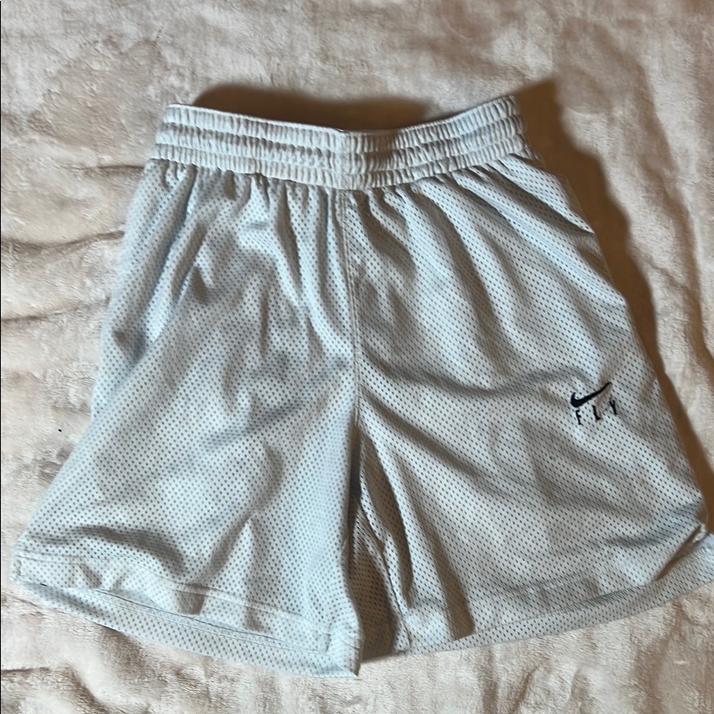 Nike Mens Light Gray Mesh Athletic Shorts Size Small